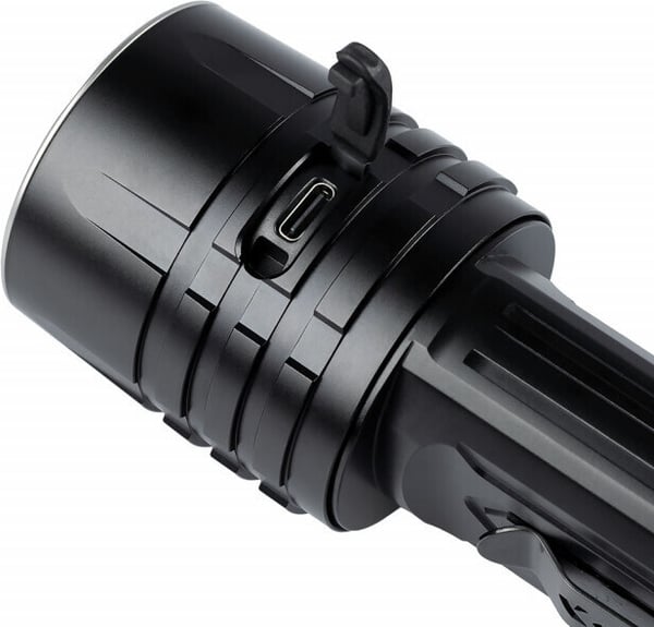 Fenix LR35R -lommelygte