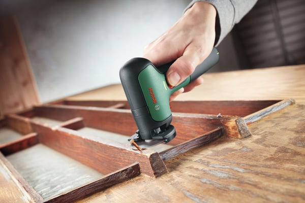 Bosch EasyCut&Grind - batteriklippare