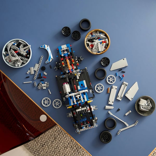 LEGO Technic 42210 2 Fast 2 Furious Nissan Skyline GT-R (R34) bil