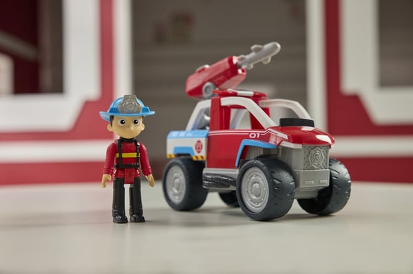 PAW Patrol Brandräddning, Chase och fordon