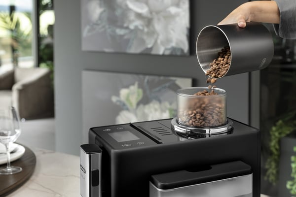 DeLonghi Rivelia EXAM440.55.B kaffemaskin, svart