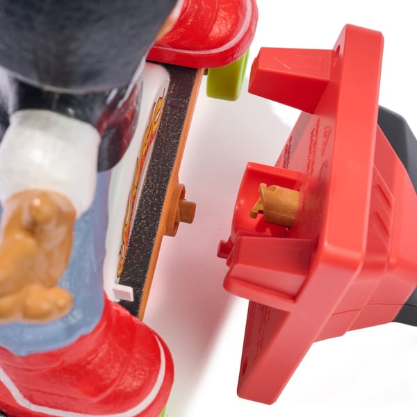 Tech Deck Ted Shred N' Blast, Skateboard svänghjul