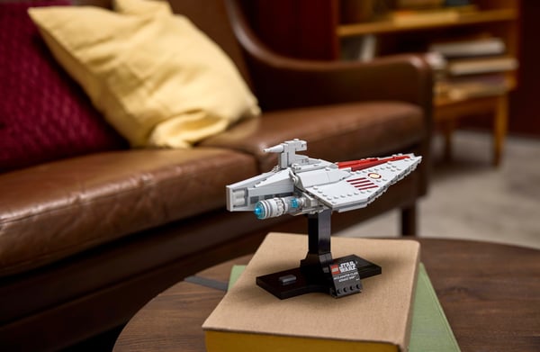 LEGO Star Wars 75404 – Acclamator-klassens angrebsskib