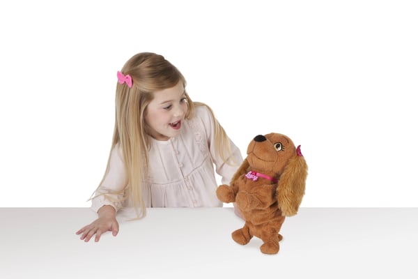 Club Petz Lucy -syngende og dansende hvalp