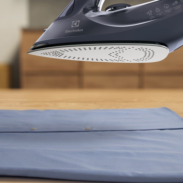 Electrolux E6SI1-4MN Refine 600 -ångstrykjärn