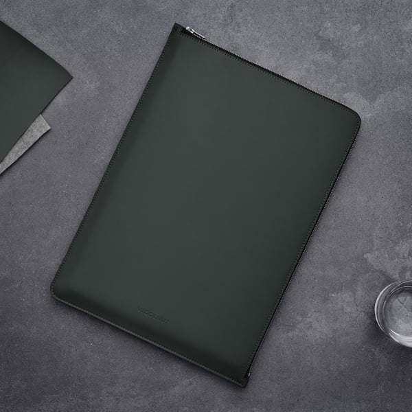 Woolnut Coated Folio -beskyttelsesetui til 16" MacBook Pro, grøn