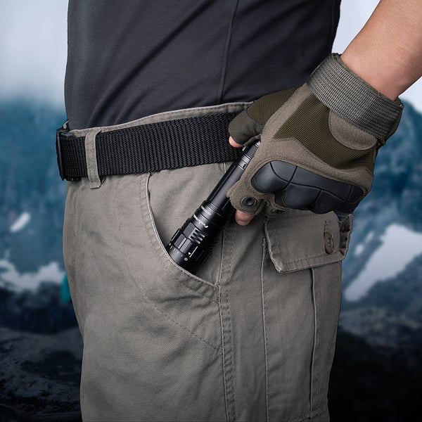 Fenix PD40R V3-0 lommelygte