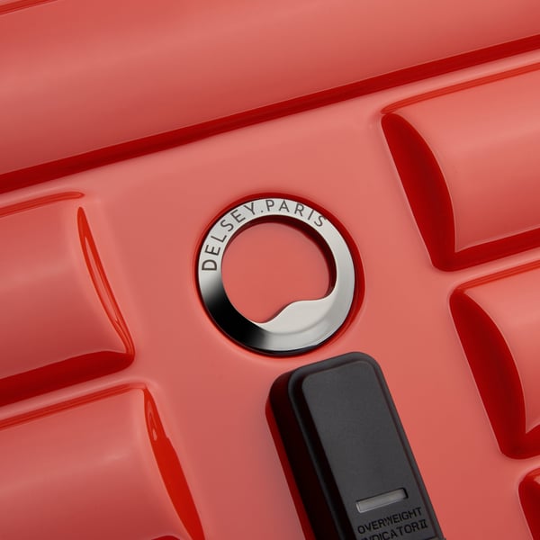 Delsey Shadow 5.0 Trunk 74,5 cm resväska, röd