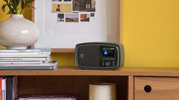 Philips Century TAV2000FB bärbar radio