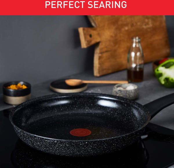 Tefal Intens'Ceram -stekpanna 24 cm, svart