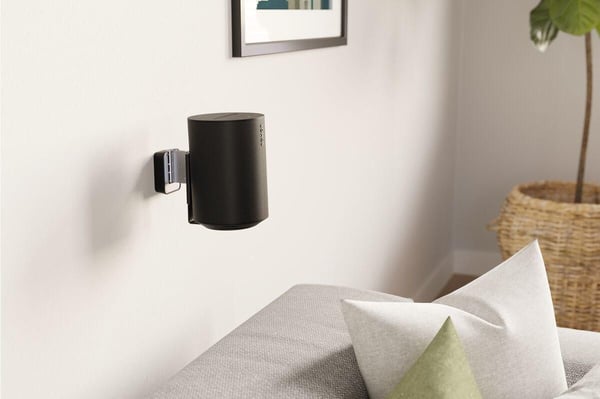 Vogel's SWM 4111 väggfäste för Sonos ERA 100-högtalare, svart