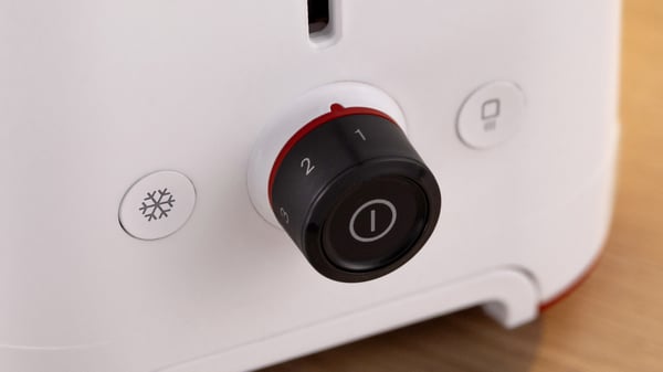 Bosch MyMoment TAT3M121 brödrost, vit