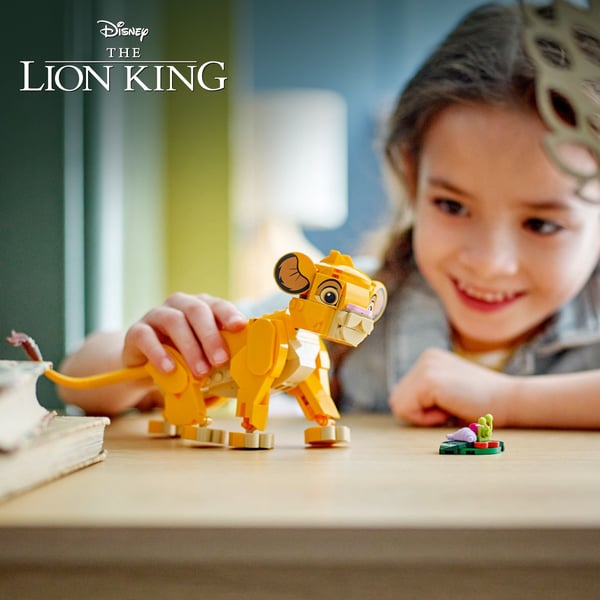 LEGO Disney Lejonungen Simba Rolig presentidé 43243