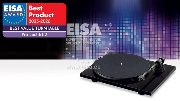 Pro-Ject E 1.2 skivspelare, valnöt