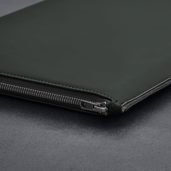 Woolnut Coated Folio -beskyttelsesetui til 16" MacBook Pro, grøn