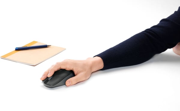 Logitech M190 -trådlös mus, svart
