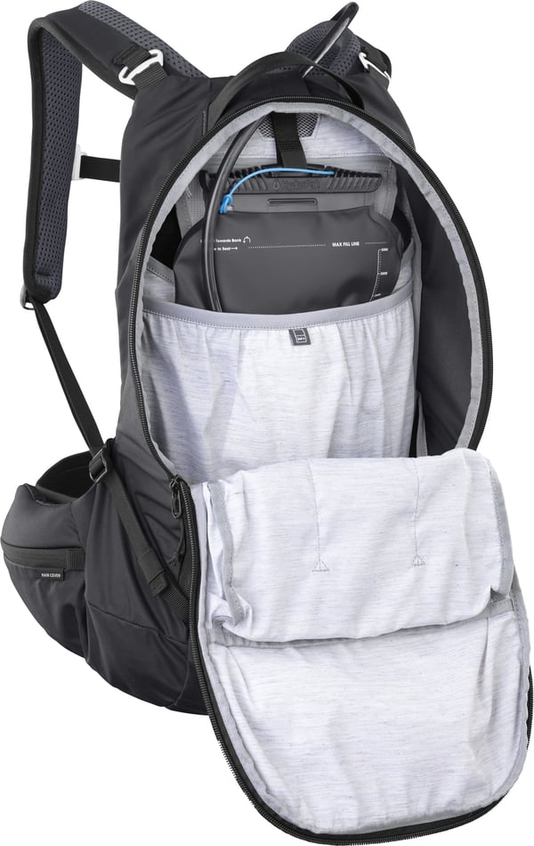 Evoc TRAIL PRO BLACKLINE 16 rygsæk, L/XL