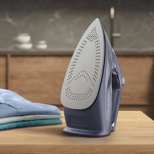 Electrolux E6SI1-4MN Refine 600 -ångstrykjärn