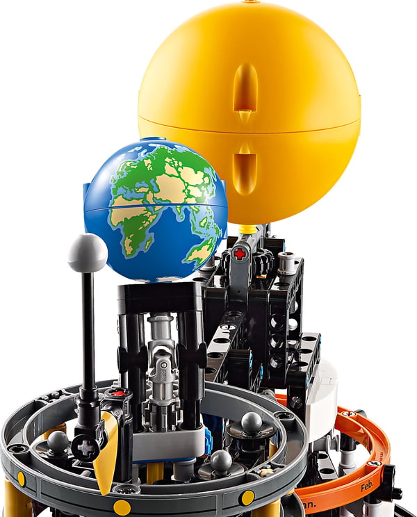 LEGO Technic Jorden och månen 42179