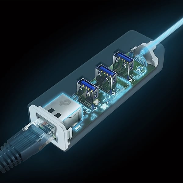 TP-LINK UE330C USB 3.0-hubb och gigabit ethernet-adapter