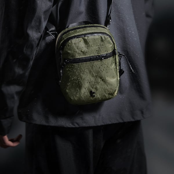tomtoc Aviator-T37 X-pac axelväska, grön