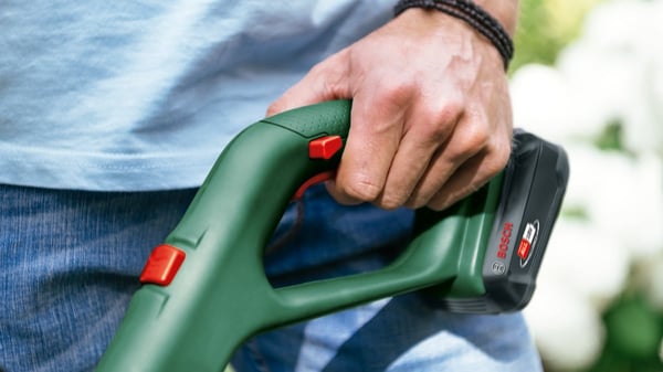 Bosch EasyGrassCut -trimmer