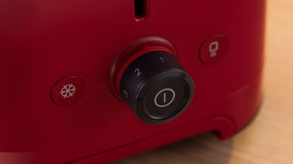 Bosch MyMoment TAT3M124 brödrost, röd