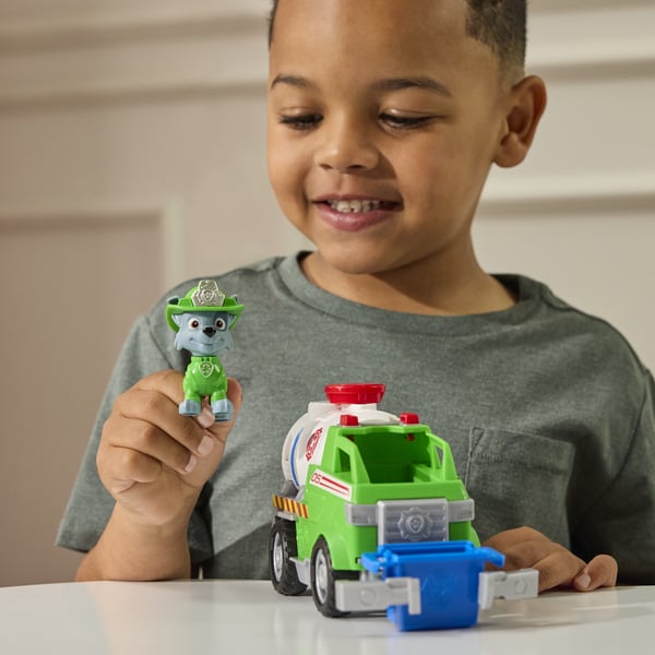 Paw Patrol Brandräddning, Rocky och fordon