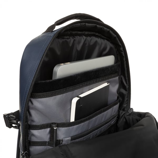 Eastpak Tecum M CNNCT ryggsäck, blå