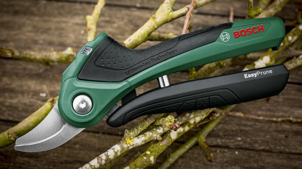Bosch Easyprune - batterisaks til grene