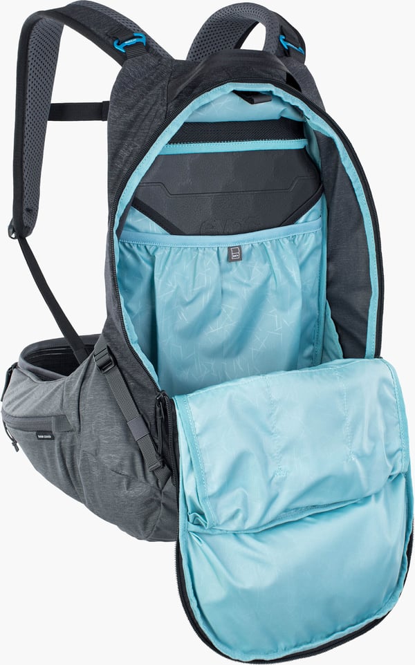 Evoc TRAIL PRO 16 -ryggsäck L/XL, svart