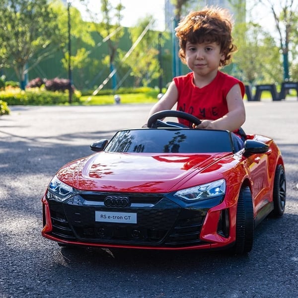 Audi RS e-tron GT - elbil, rød