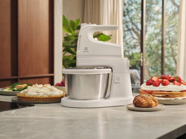 Electrolux 500 Series ESM4W elektrisk visp med skål