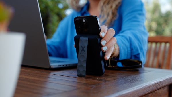 Xtorm FS5W101 powerbank med MagSafe-stöd, 10000 mAh