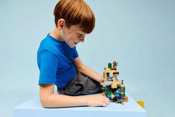 LEGO Minecraft 21587 Zombie-fängelse