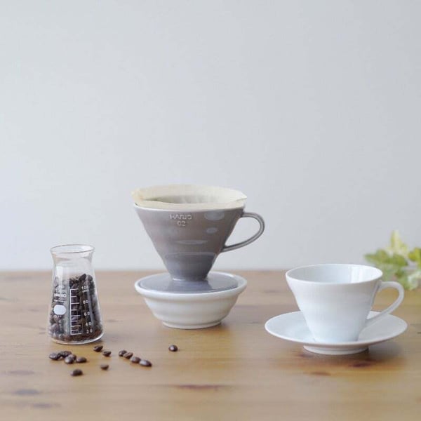 Hario V60 Dripper 02 -keramisk kaffefilter, grå
