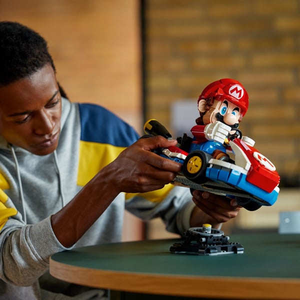 LEGO Super Mario 72037 Mario Kart: Mario och Standard Kart