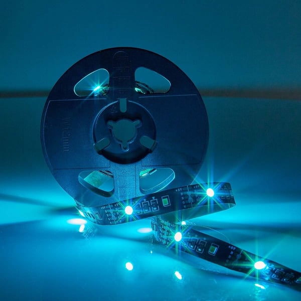 Nedis SmartLife - LED-lysstrope, varmhvid + RGB, bluetooth, 2 m