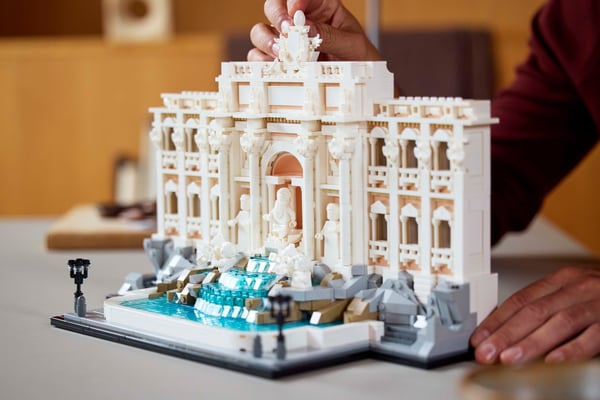 LEGO Architecture 21062 – Trevi-fontænen