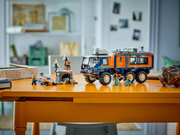 LEGO City 60471 Arktiska forskarens vetenskapliga laboratorietruck