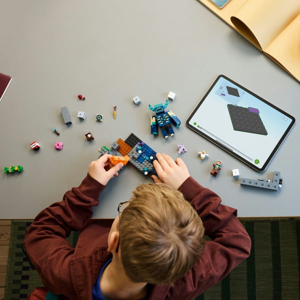 LEGO Minecraft 21274 Väktarmötet