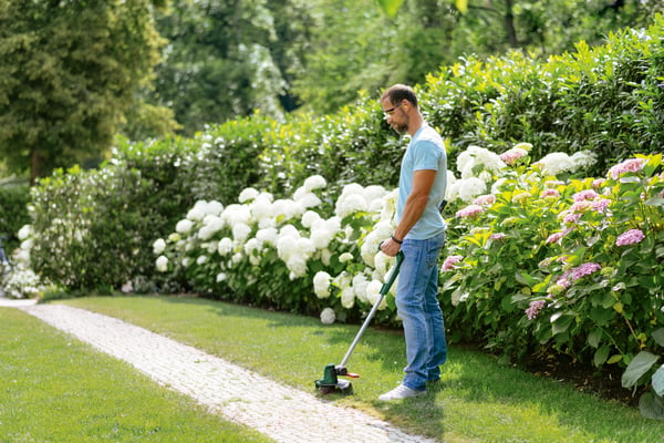 Bosch UniversalGrassCut -græstrimmer