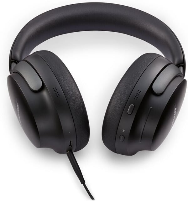 Bose QuietComfort Ultra hörlurar med aktiv brusreducering, svart