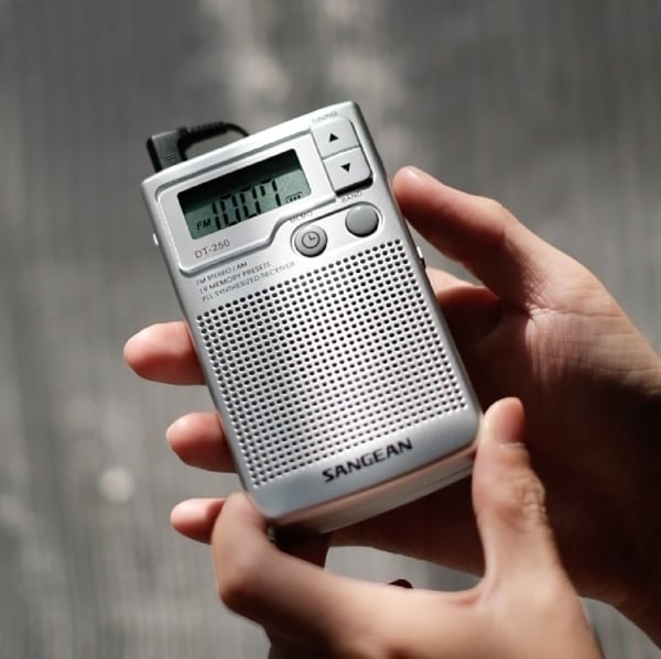 Sangean DT-250 digital fickradio