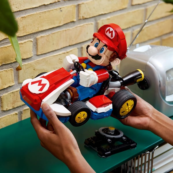 LEGO Super Mario 72037 Mario Kart: Mario och Standard Kart