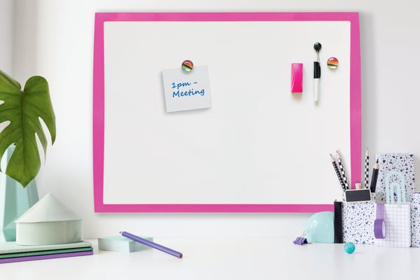 Nobo - magnetisk whiteboard, 58,5 x 43 cm, rosa ram