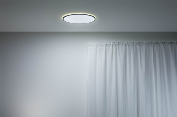 WiZ SuperSlim -loftslampen, 43 cm, rund, sort, justerbar hvid, Wi-Fi