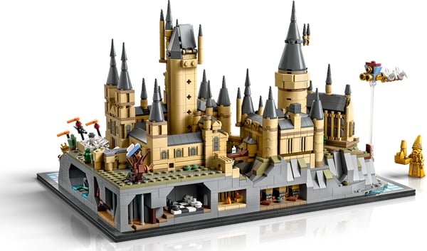 LEGO Harry Potter 76419 - Hogwarts slottet og skoven