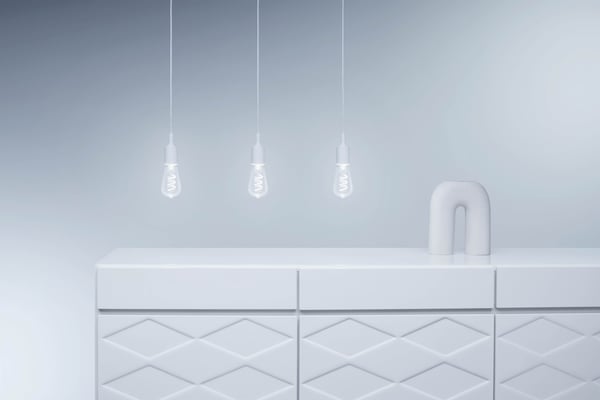 WiZ smartlampe, E27, ST64, RGB, Wi-Fi, 2200-6500 K, 470 lm, 1 stk