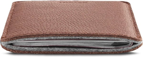 Woolnut Leather Sleeve för Passports -passficka, konjak